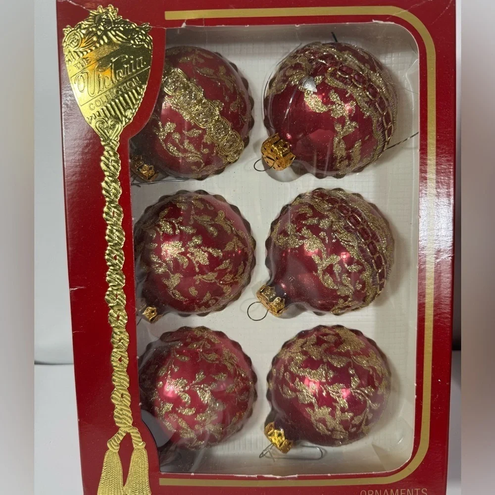 VTG Victoria Collection Embellished Red Gold Christmas Glass Balls Ornaments
